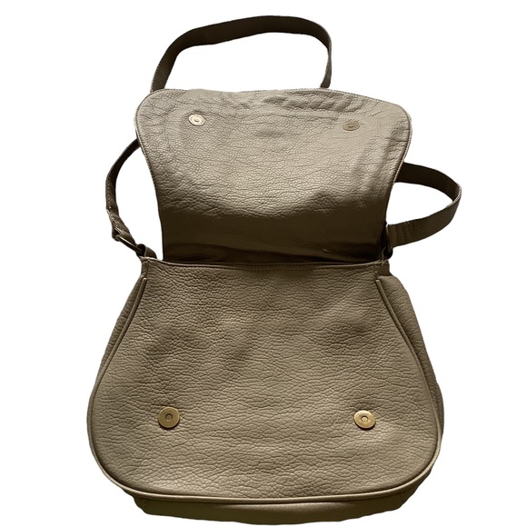 American Eagle Bag DIY - Picture 4 of 10